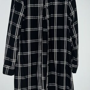 Banana Republic Black and White Checkered Shirt